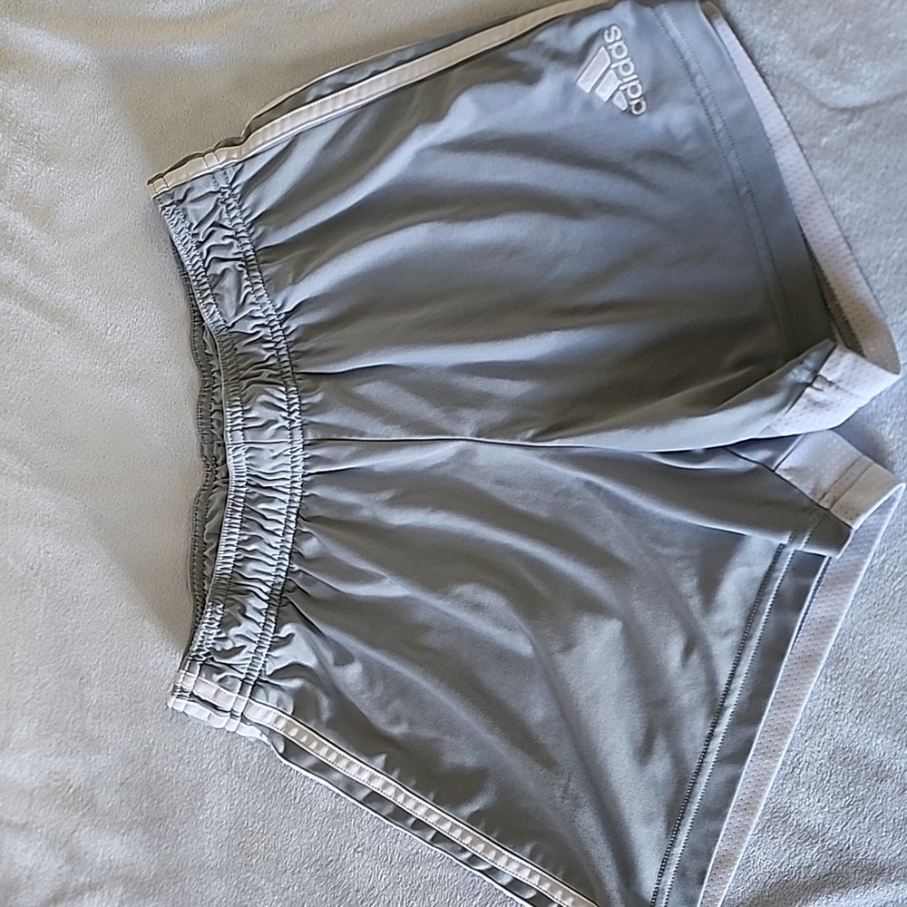 Adidas Aeroready Women's sports shorts, Color gray, Size S